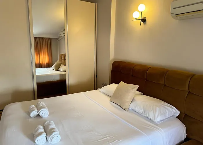 Lägenhet Golden Dublex Tirana