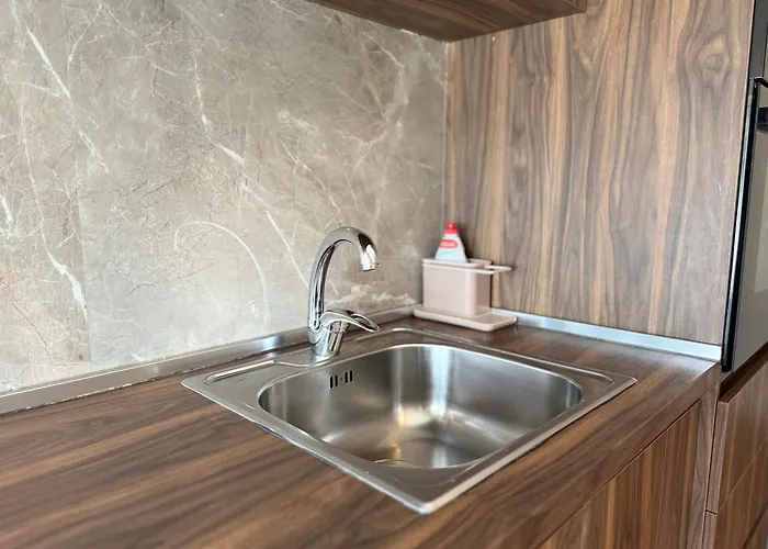 Golden Dublex * Tirana