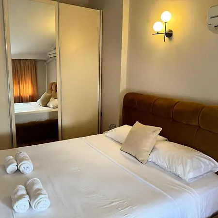 Apartamento Golden Dublex Tirana