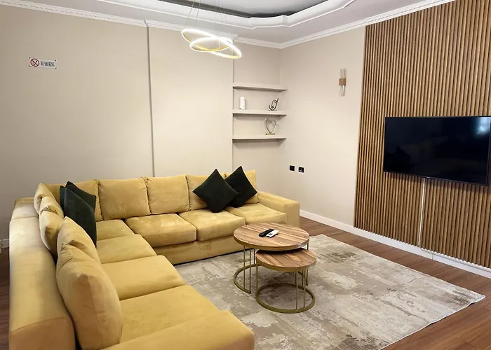 Golden Dublex 公寓 地拉那